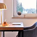 Fynbos Deluxe, Penthouse Oder Balkon, Parkplatz * Straubing