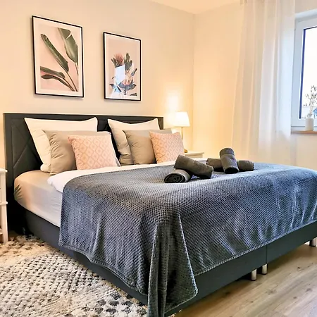 Apartamento Fynbos Penthouse Deluxe, Balkon, Parkplatz Straubing