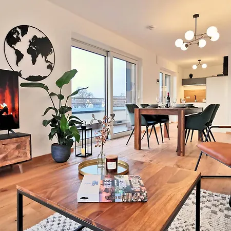 Fynbos Penthouse Deluxe, Balkon, Parkplatz Straubing